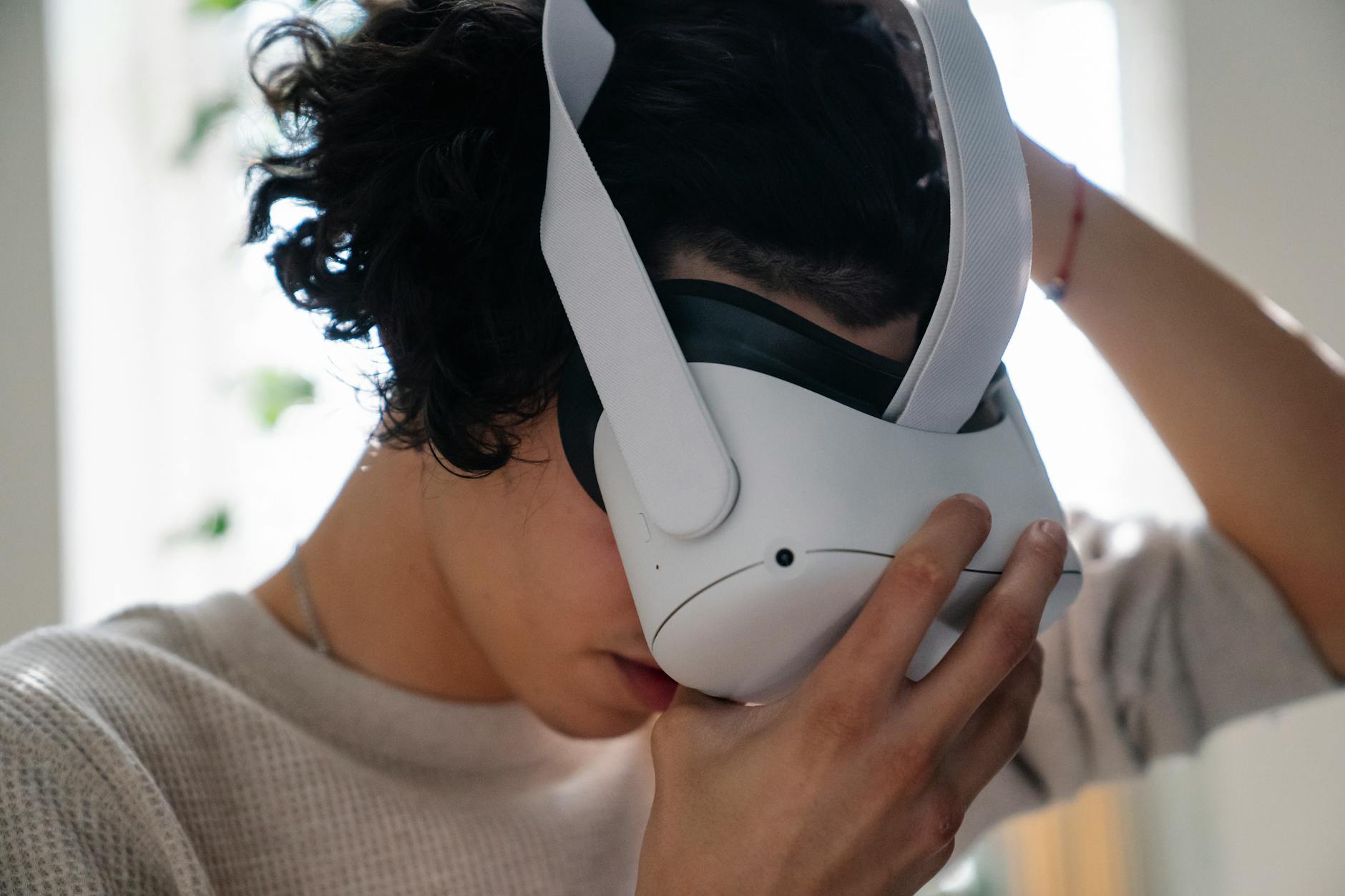 La réalité virtuelle contre la douleur : quand votre cerveau croit être dans une forêt